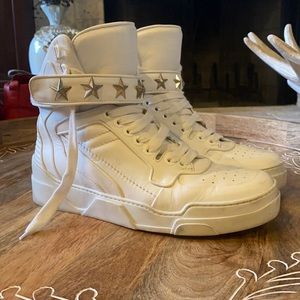 Givenchy Hi-Top Men’s sneaker